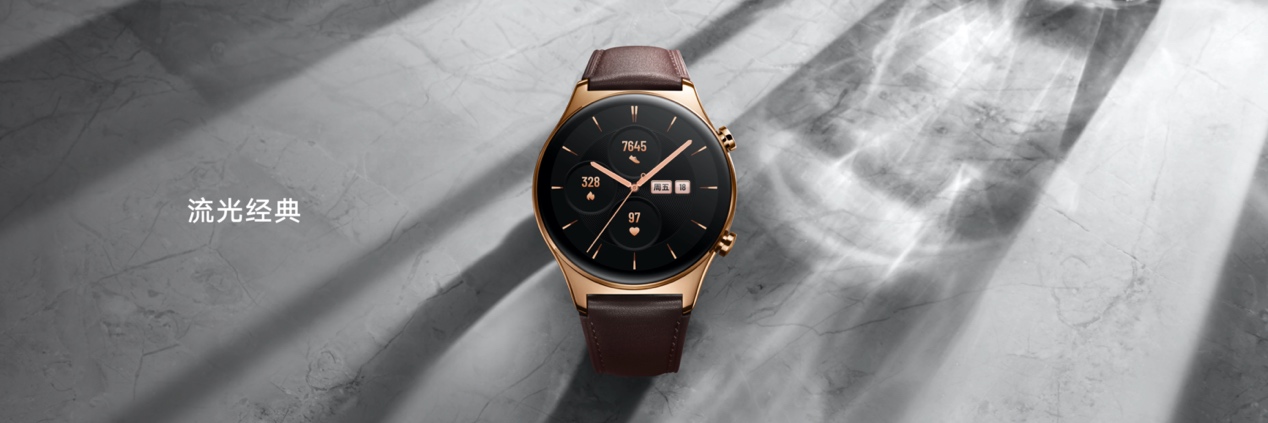 有鐘表的手表

描述已自動生成