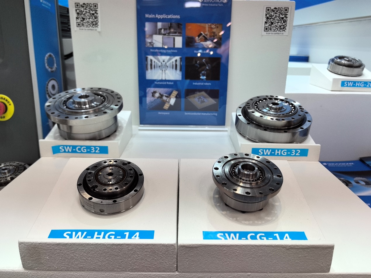 圖片包含 室內(nèi), 廚房, 柜臺, 火爐

描述已自動生成